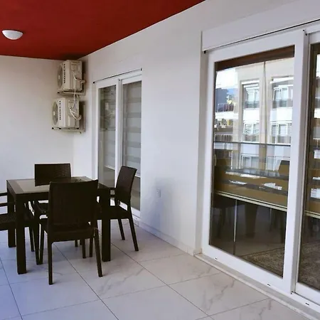 Apartment Arena Tower